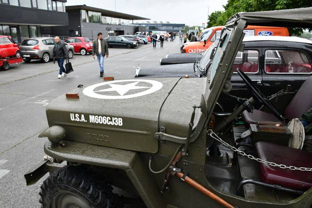 Međunarodni oldtimer susret u Slavonskom Brodu