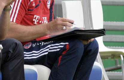 Van Gaal: Thomas Müller će na klupi čekati svoju šansu...  	  