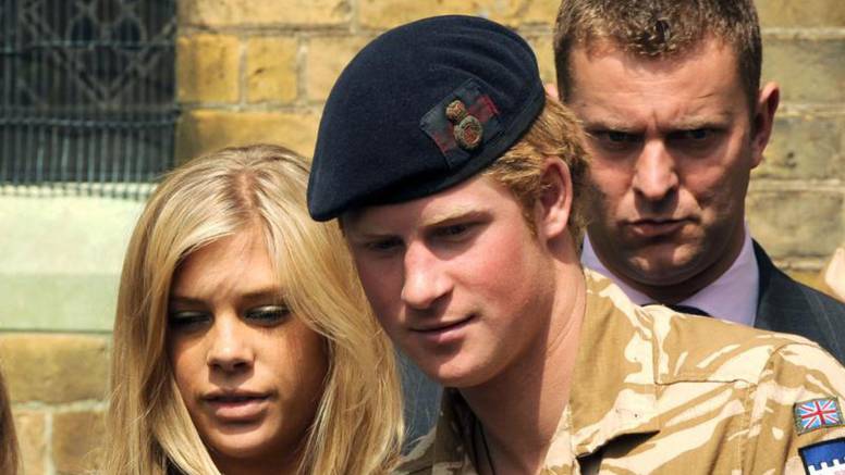Fatalna plavuša: Princ Harry je opet u vezi s bivšom Chelsy? 