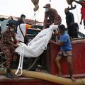 Najmanje 26 ljudi poginulo u sudaru trajekta i teretnog broda