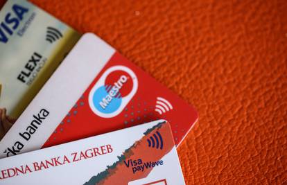 HNB: Ljudi u Hrvatskoj sve više koriste karticu za plaćanje