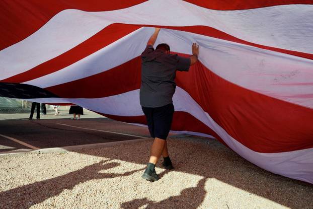 Memorial service for slain conservative commentator Kirk in Glendale