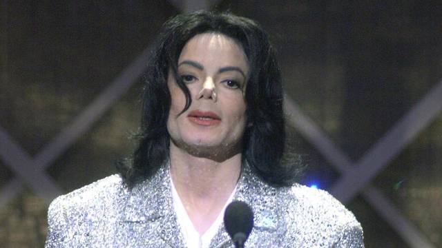 Michael Jackson nakon smrti ostavio 500 mil. dolara duga: 'Trošio je puno novca na nakit!'