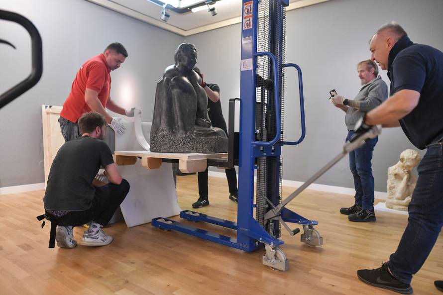 Zagreb: Pripremanje postava velike retrospektive Ivana Meštrovića