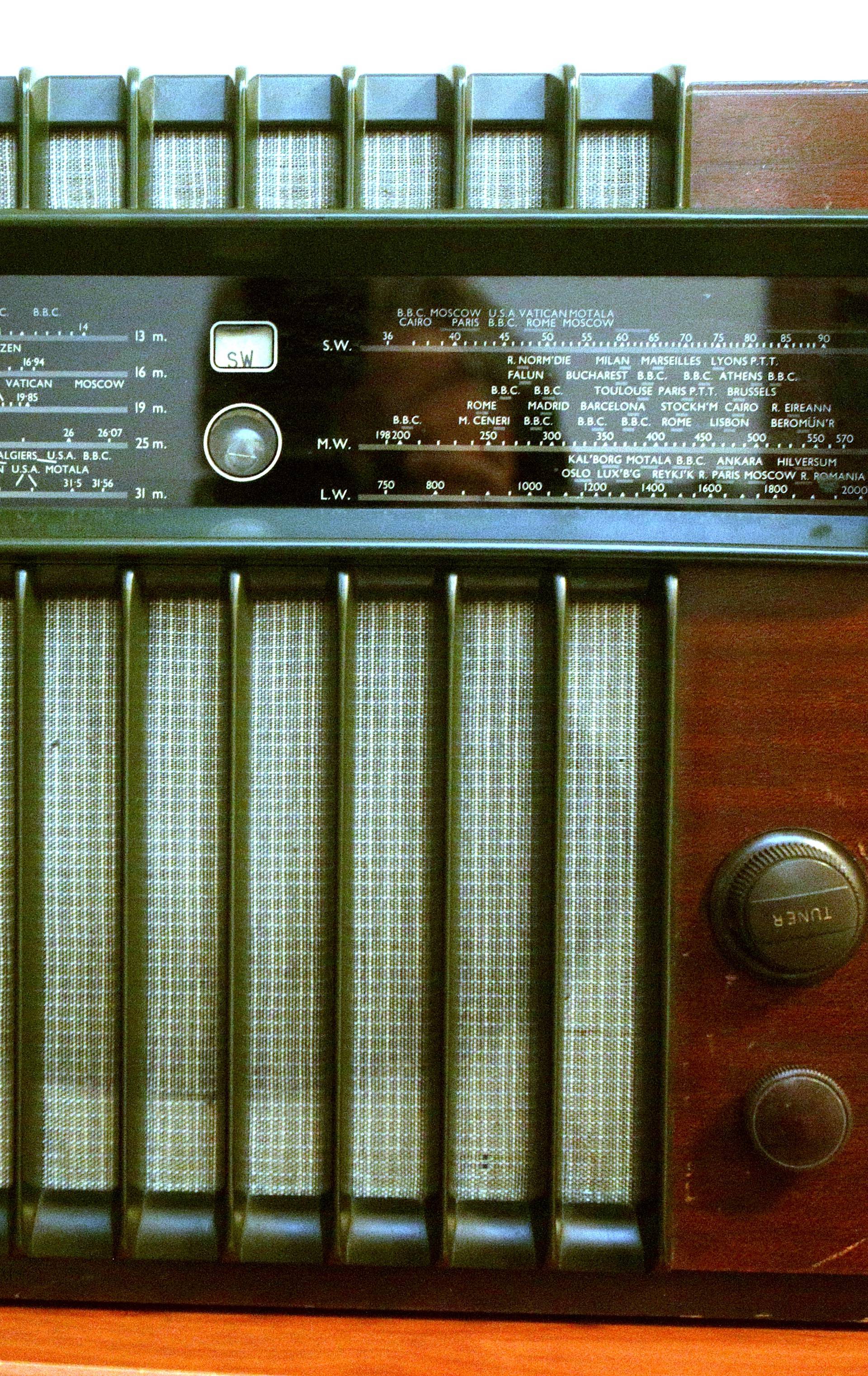 Didi  iz Dubrave  je kralj radija: 'U kolekciji je i špijunski radio'