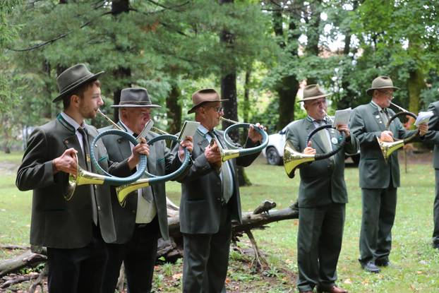 Delnice: 4. Rika fest - Državno prvenstvo u oponašanju rike jelena