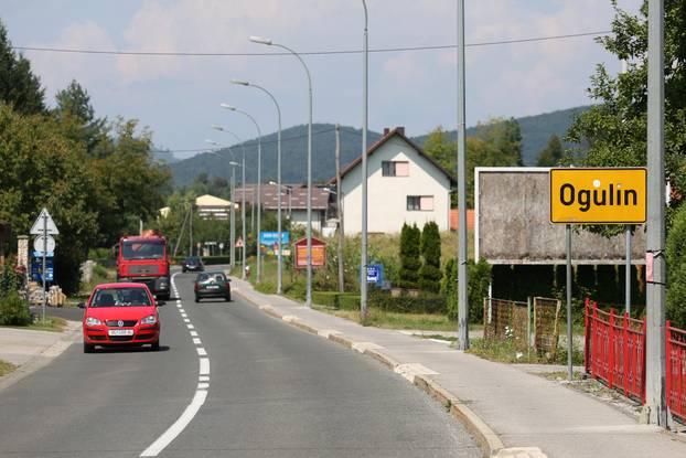 Ogulin: Šetnja središtem starog grada