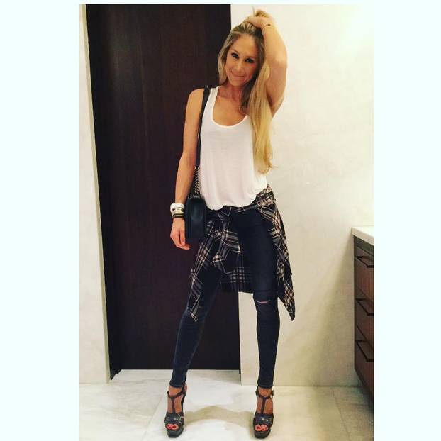 FOTO Bivša tenisačica proslavila 44. rođendan pa je šokantno zatrudnjela! Čeka četvrto dijete