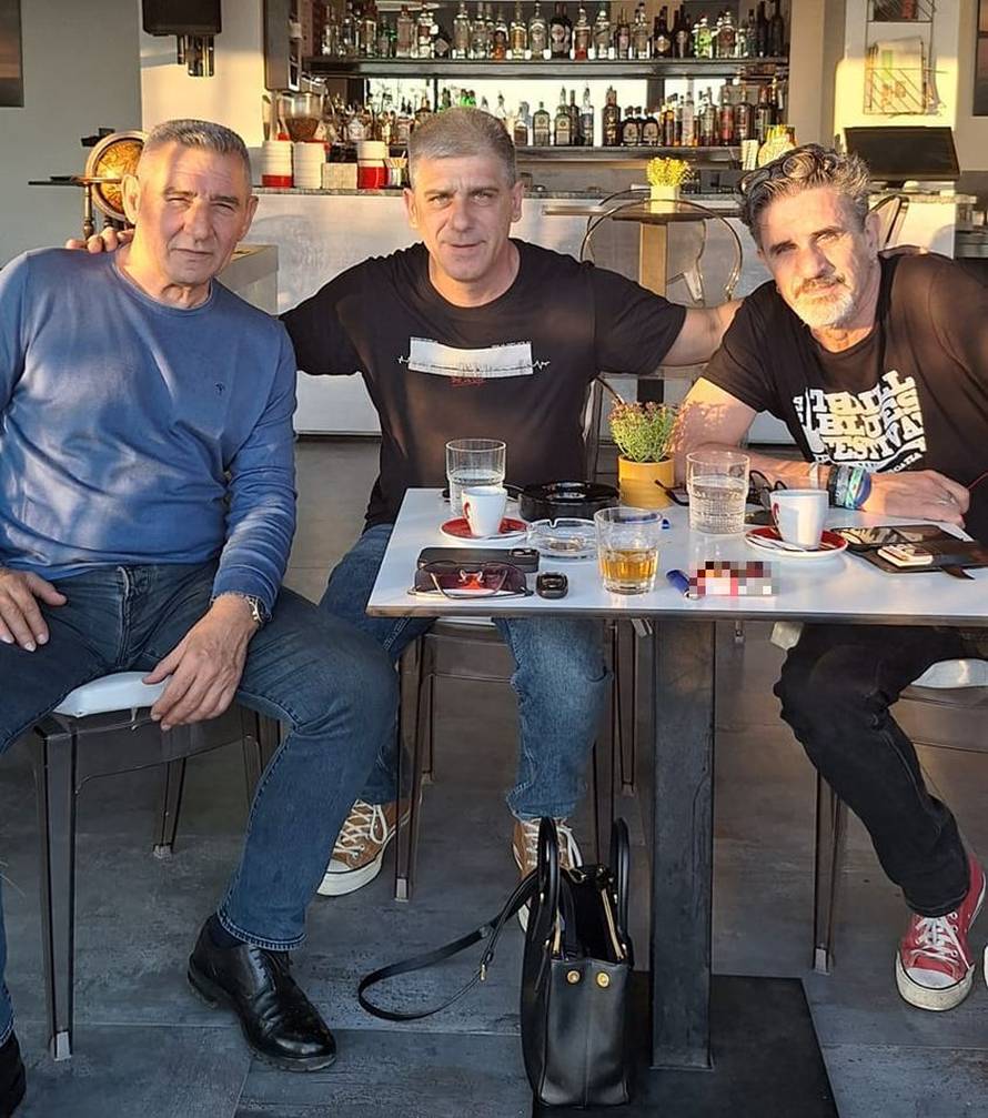 Ante Gotovina na tonskoj probi Daleke obale: 'Sluša samo naše pjesme kada karta s ekipom...'