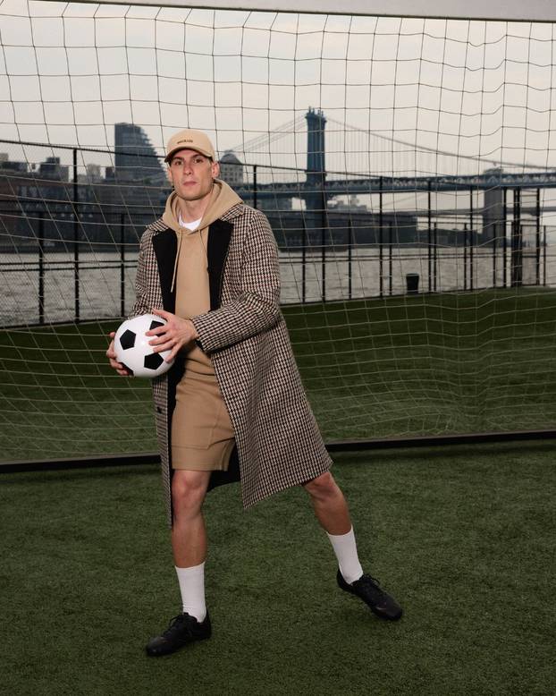 FOTO 'Vatreni' kao fotomodeli: Modrić, Gvardiol i drugi skockali se za SP, evo koliko košta outfit
