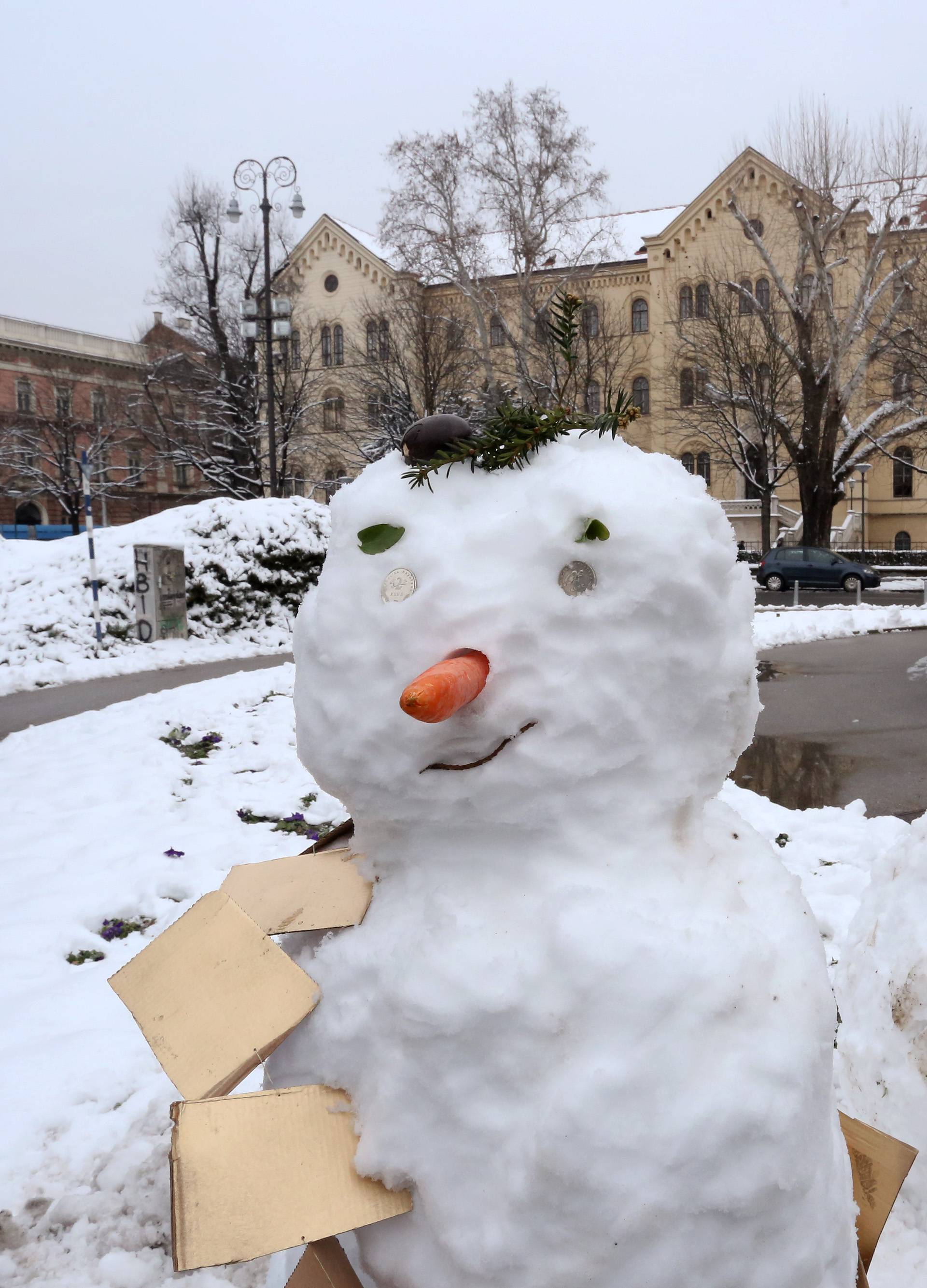 Studenti protiv Damira Borasa: Trebamo rektora koji će služiti