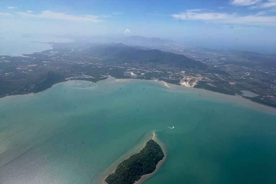 Kad odmor nije samo plaža! Sin Lepe Brene pozirao s tigrom