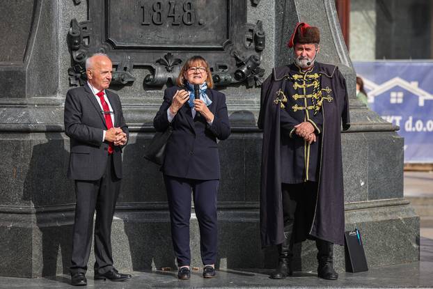 Obilježavanje Dana kravate u Hrvatskoj na Trgu bana Josipa Jelaci´ca