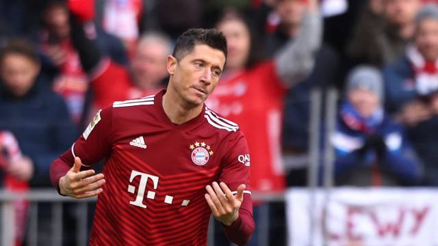 Bundesliga - Bayern Munich v FC Augsburg