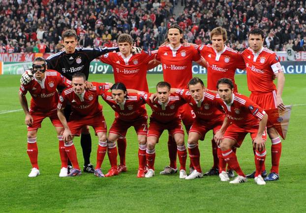 UEFA Champions League - Bayern Munich vs Manchester United 2-1