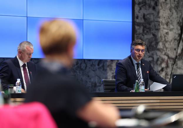 Premijer Plenković predsjedao Prvom sjednicom Stručnog savjeta za obnovu