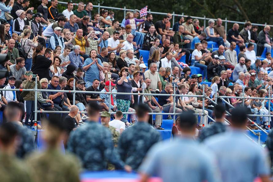 Zagreb: Generalna proba svečanog vojnog mimohoda