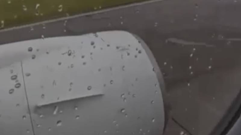 VIDEO Širi se snimka iz aviona koji je naglo skrenuo s piste u Splitu. Ljudi vrište: 'Mein Gott!'