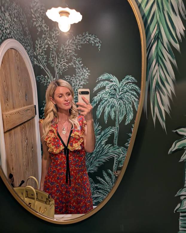 Bogata nasljednica udala se za još bogatijeg muškarca, od medija "bježi" otkad ima djecu