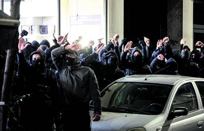 'Djeca su nam neiživljena. Kroz agresiju žele biti viđena ili žele pripadati. Prepušteni su sebi'