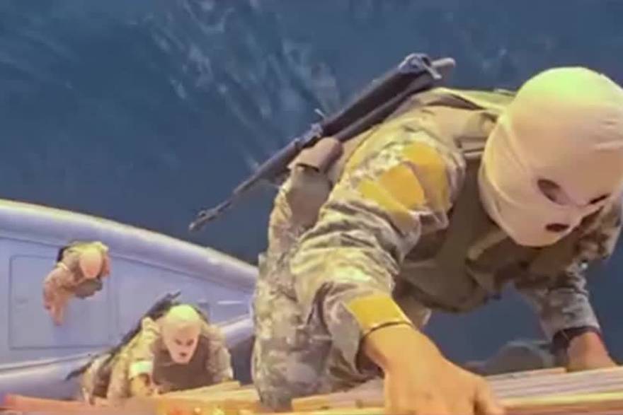 Iran objavio snimku ukrcaja na brod