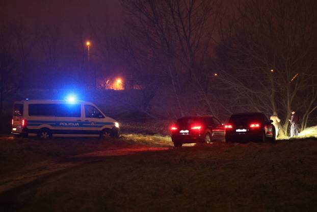 Zagreb: Policija i HGSS pretražuju rijeku Savu kod Jankomirskog mosta