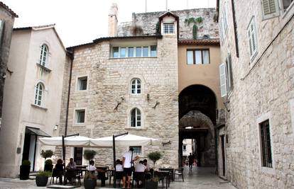 Split je najljepši stari grad za život prema Financial Timesu