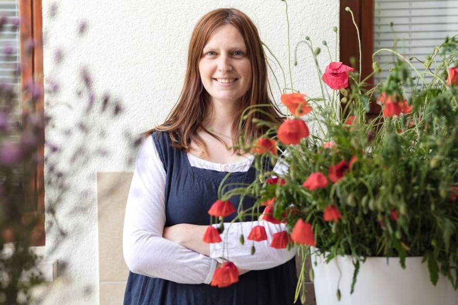 Pune kućni budžet i ruše tržište: 'Nedovoljna je kontrola prodaje cvijeća preko interneta'