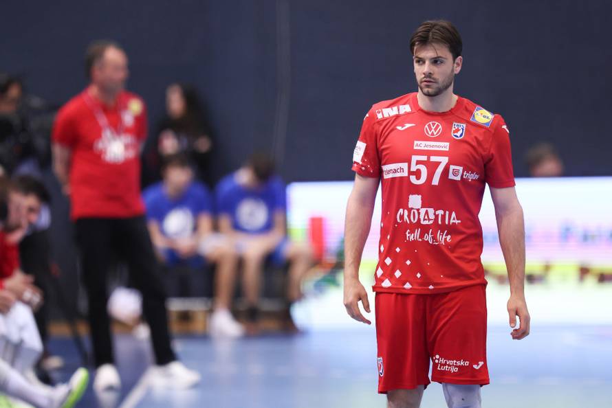 Osijek: Prijateljska utakmica između Hrvatske i Švicarske