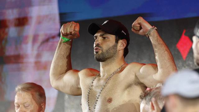 Daniel Dubois v Filip Hrgovic - Weigh-in