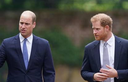 Zar je svađa toliko velika? Braća William i Harry neće se pojaviti zajedno čak ni zbog svoje majke