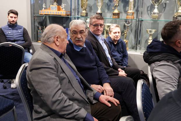 Komemoracija u čast legende kluba Dinamo Marijana Čerečeka