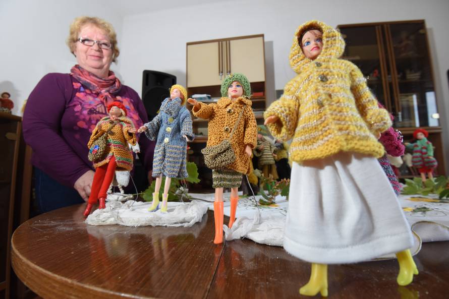 Inspiriraju me ljudi: Anka (61) ima najbolje odjevene lutke...