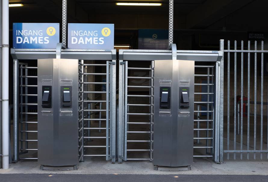 Obilazak Genkovog stadiona s Brankom Struparom
