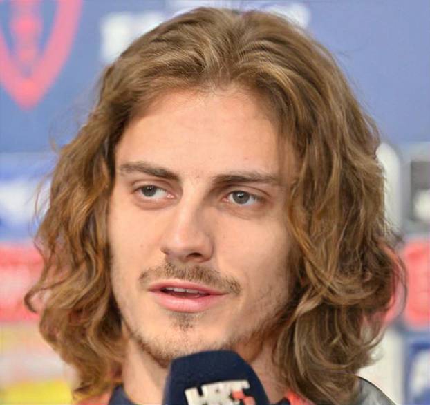 Pogledajte Gvardiola i 'vatrene' s legendarnim fudbalerkama!