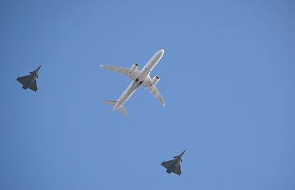 FOTO Kakva pratnja! Igrače su u Hrvatskoj dočekali Rafalei