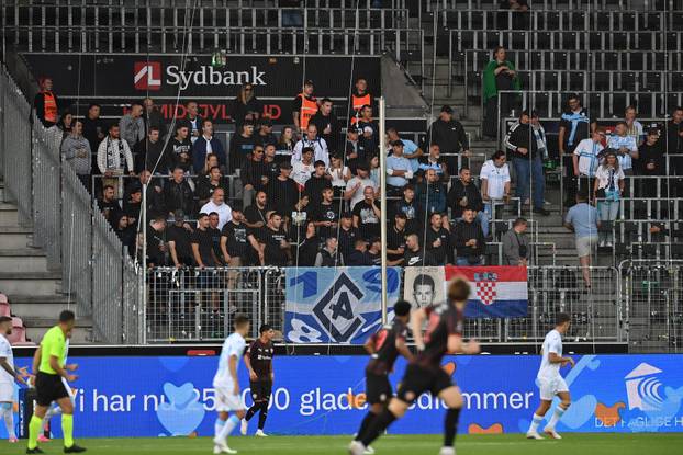 Navijači na utakmici Midtjyllanda i Rijeke u play-offu za ulazak u UEFA Konferencijsku ligu