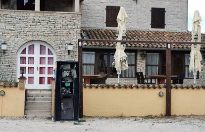 Burna noć u Istri: Razbojnici su 'digli' u zrak dva bankomata