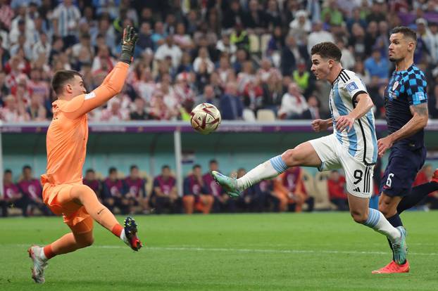 KATAR 2022 - Argentina vodi! Livaković je skrivio penal, Messi zabio