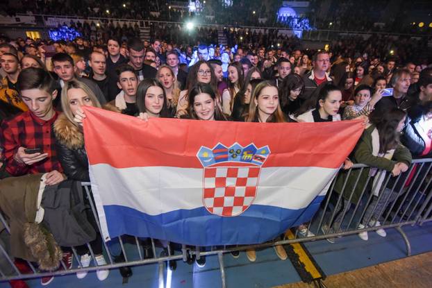Zadar: Veliki koncert Mladena Grdovi&Auml;a povodom 40 godina karijere