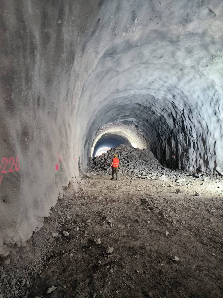 Nakon 1000 dana probili drugu cijev: Koristili su inovativne metode i moderno je opremili