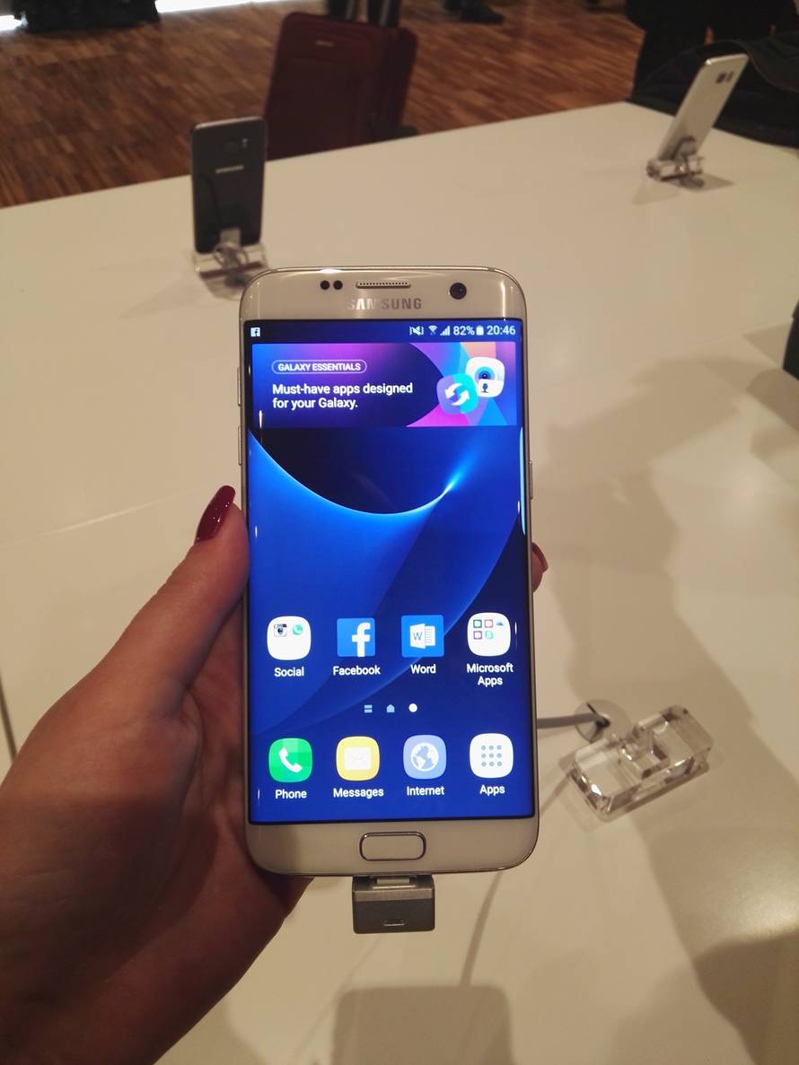 Je li bolje kupiti Galaxy S7 odmah ili pričekati iPhone 7?