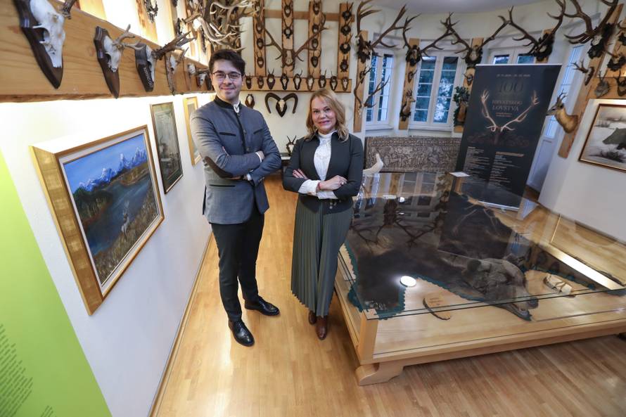 24SATA Izložba "100 godina hrvatskog lovstva" u Lovačkom muzeju