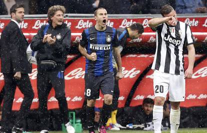 Inter nadigrao Udinese, poraz Lazija, sedam golova u Genoi