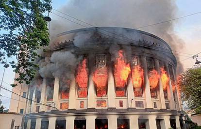 Požar na Filipinima opustošio povijesnu zgradu pošte: Sve je izgorjelo, cijela biblioteka marki