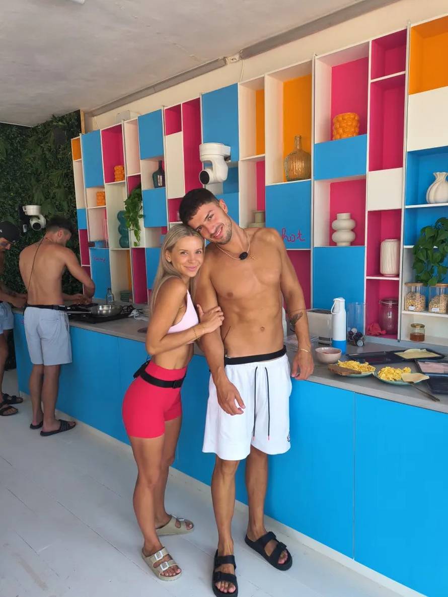 Stručnjakinja o vrućoj temi iz Love Islanda: Muškarac s više iskustva je faca, žene etiketiraju