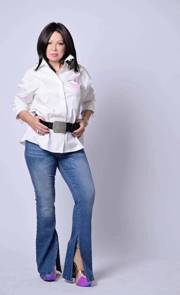 Zagreb: Pjevačica Neda Ukraden