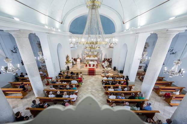 Vela Luka:  Misa zadušnica u župi sv. Josipa