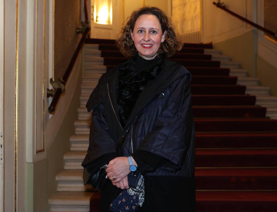 Premijera predstave 'Genijalna prijateljica' okupila poznata lica