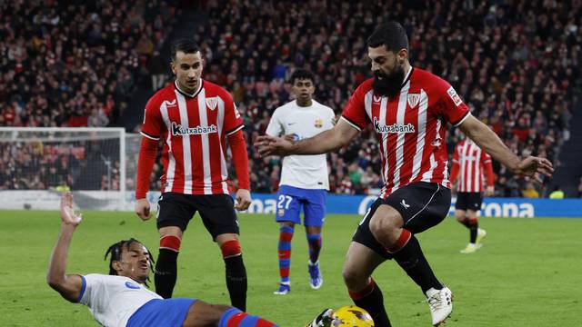 LaLiga - Athletic Bilbao v FC Barcelona